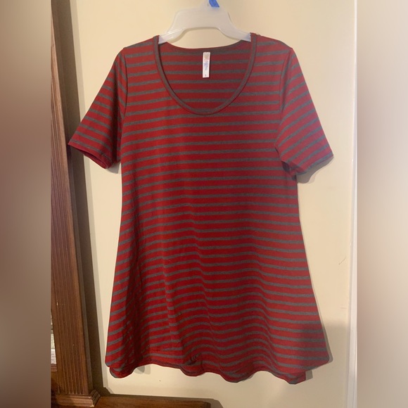 LuLaRoe Tops - Lularoe top